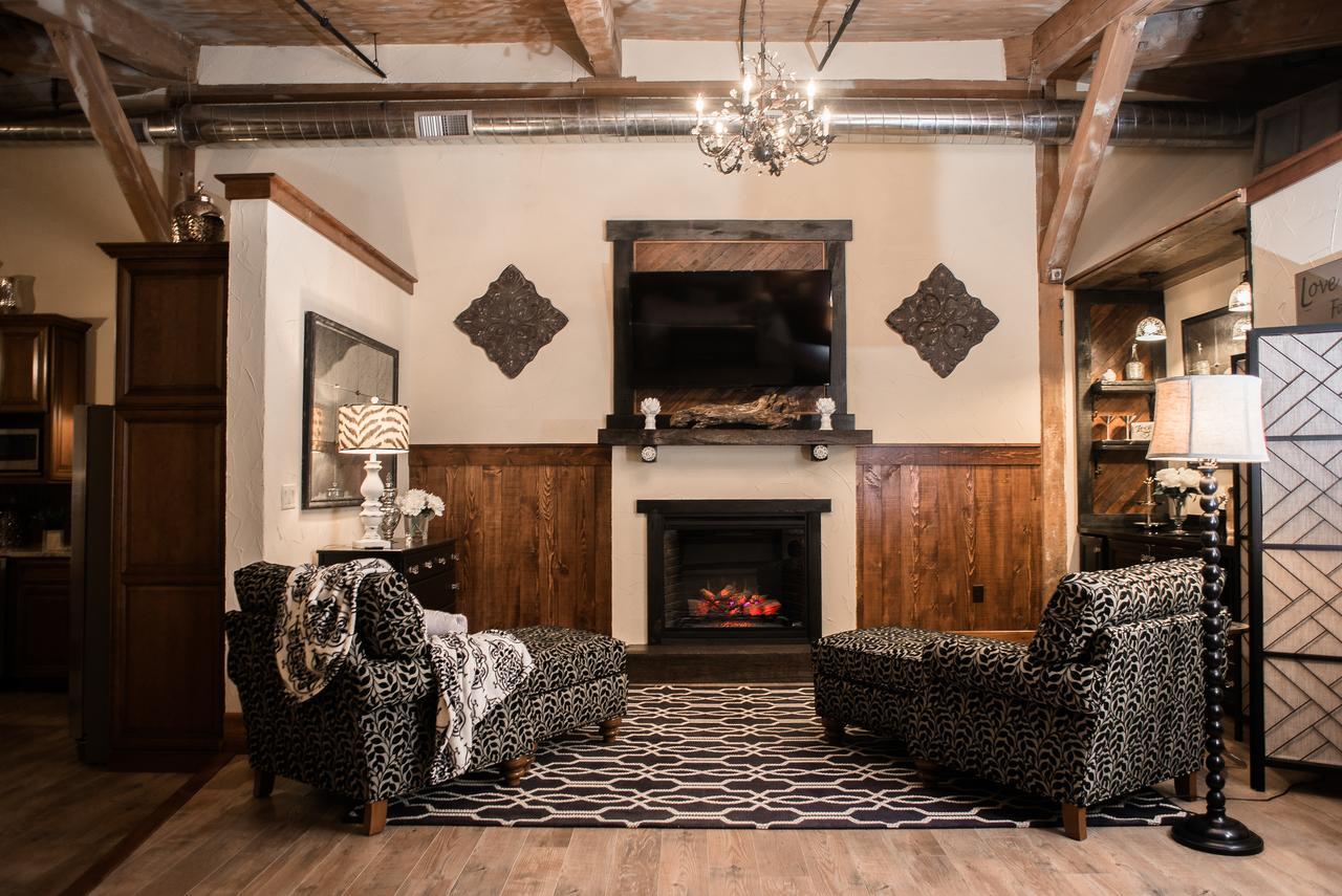 Отель Rusty Rail Brewing Co. Mifflinburg Экстерьер фото